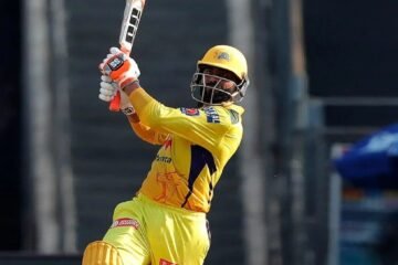 IPL 2021: Cricket fraternity erupts as Ravindra Jadeja hammers Harshal Patel for 36 runs in an over