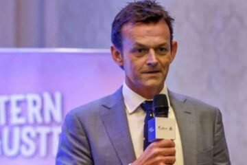 Adam Gilchrist names a star who is the ‘frontrunner’ for Australia captaincy in Test cricket