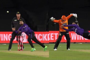 WATCH: Shadab Khan takes a blinder to dismiss Aaron Hardie – BBL