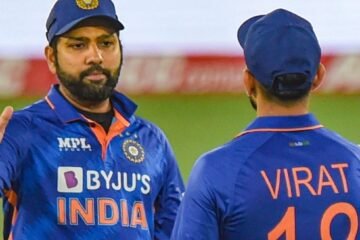 Ravi Shastri answers if it is the right time for Rohit and Virat to vacate the seat for the youngsters?