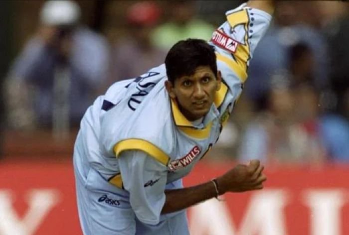 venkatesh prasad - 5/65 against Australia in Kolkata, 1998