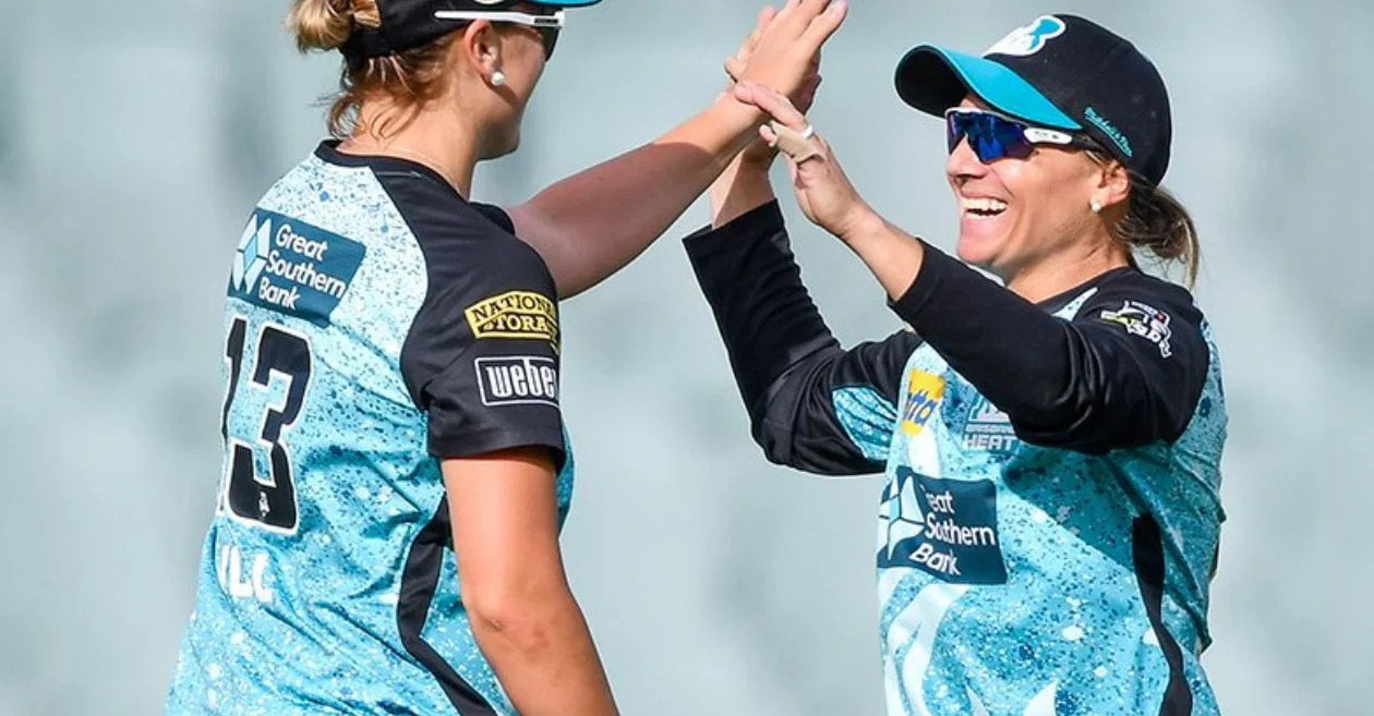 Jess Jonassen shines as Brisbane Heat beat Sydney Thunder to secure final berth in WBBL 2023