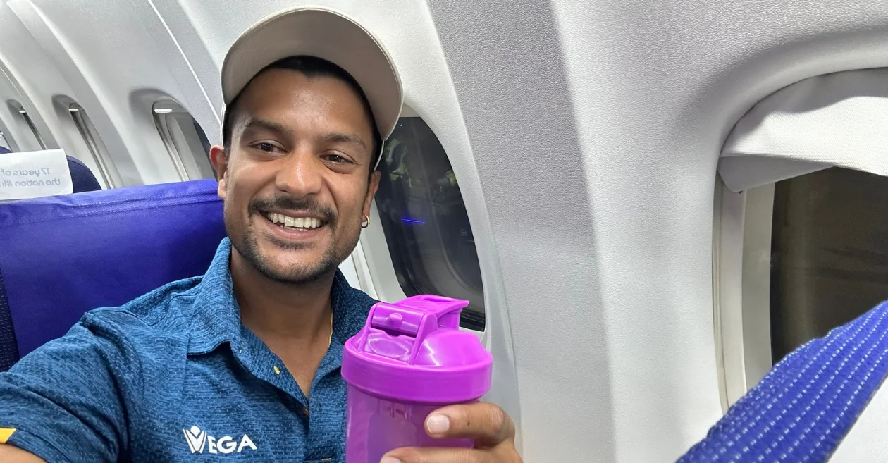 ‘Risk nahi lene ka’: Cautious Mayank Agarwal shares a picture carrying personal water bottle inside flight